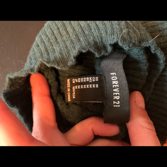 Sweater - Picture 2 of 2